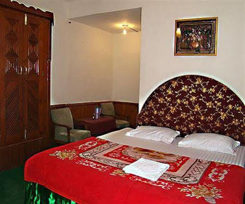 فندق تشيتنا آند كوتيدجز مايالي المظهر الخارجي الصورة